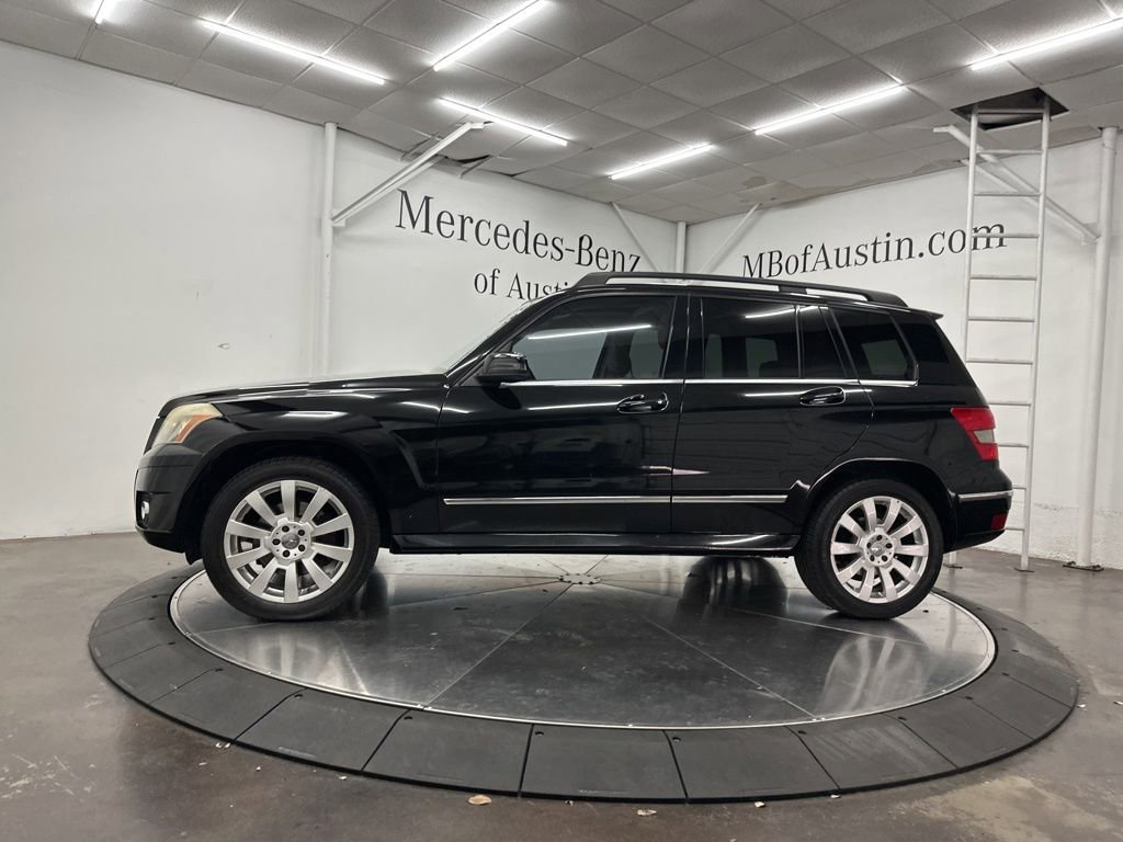 Used 2010 Mercedes-Benz GLK 350 4MATIC image 4