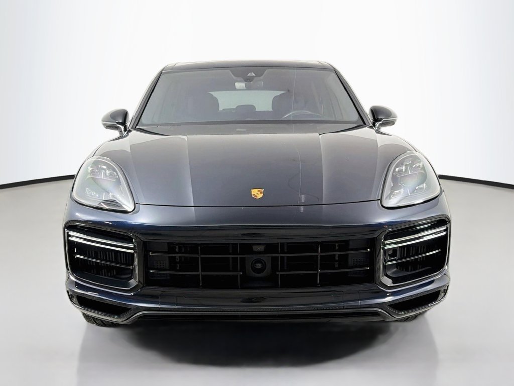 Used 2023 Porsche Cayenne Turbo AWD/4WD image 2