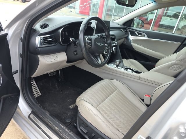 Used 2019 Genesis G70 3.3T Advanced RWD image 11