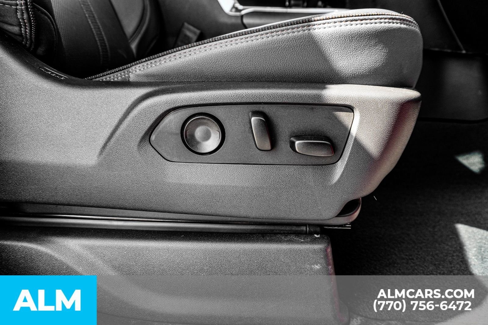 Used 2023 Chevrolet Silverado 1500 High Country w/ Z71 Off-Road Package image 53