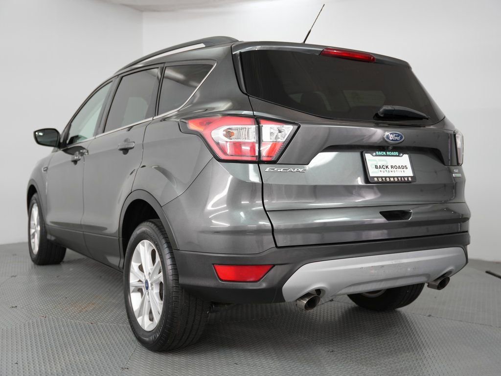 Used 2018 Ford Escape SE image 7