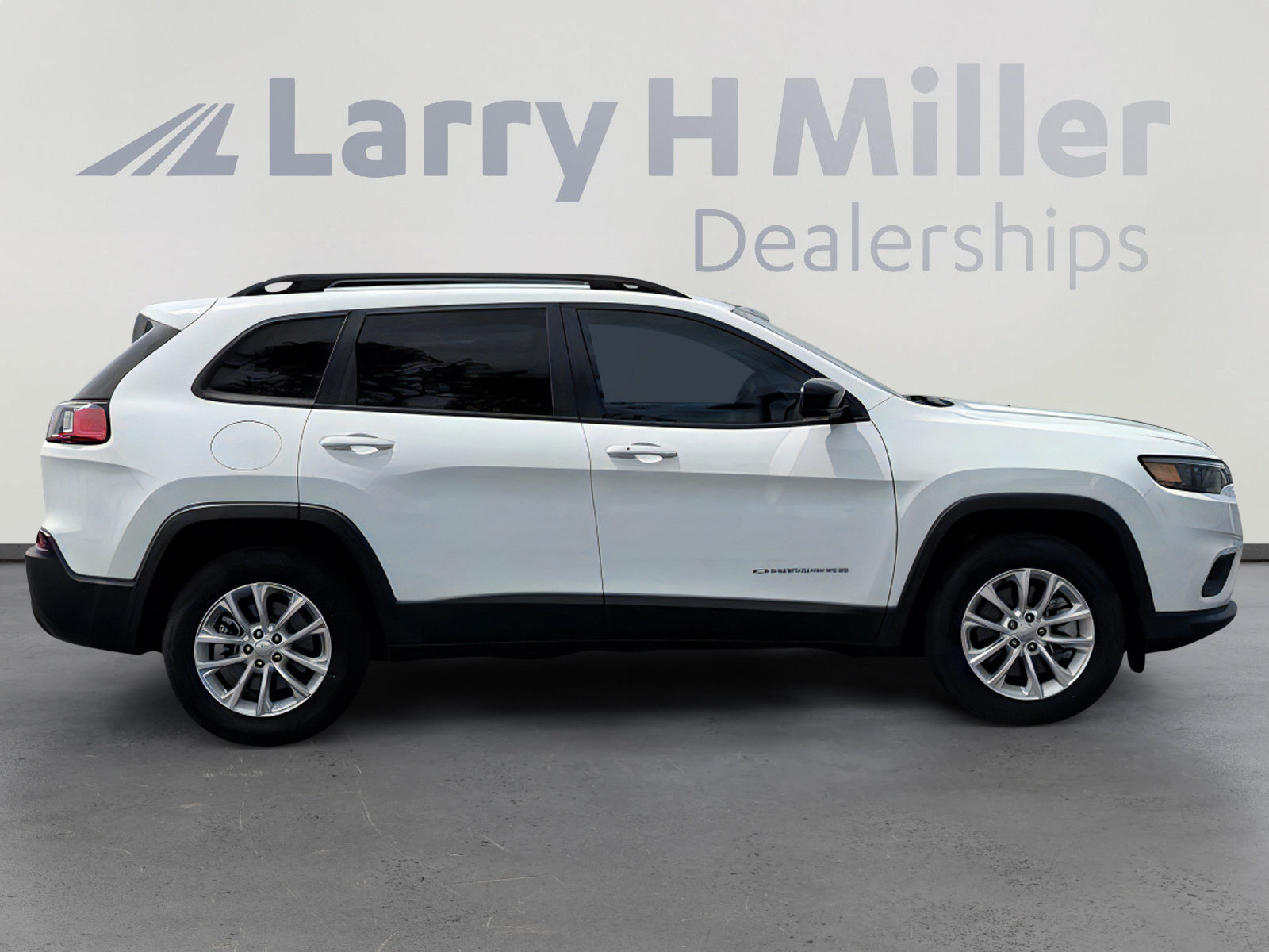 Used 2022 Jeep Cherokee Latitude Lux AWD/4WD image 8