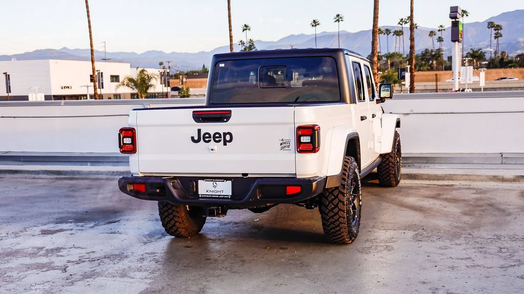 New 2026 Jeep Gladiator Sport AWD/4WD image 9