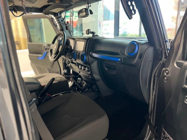 Used 2017 Jeep Wrangler Unlimited Sport w/ Quick Order Package 23S image 27