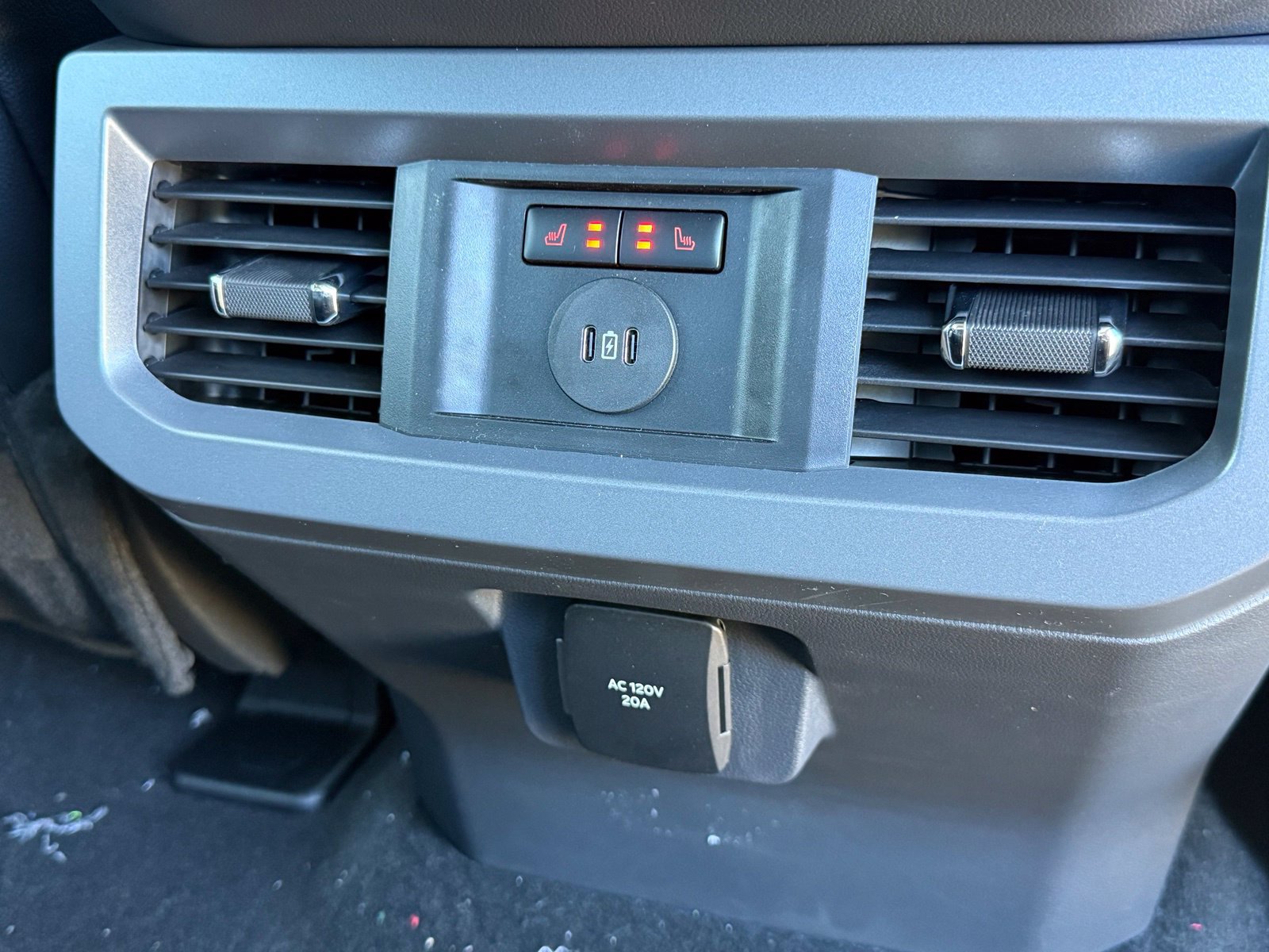 New 2026 Ford F550 4x4 Crew Cab image 22