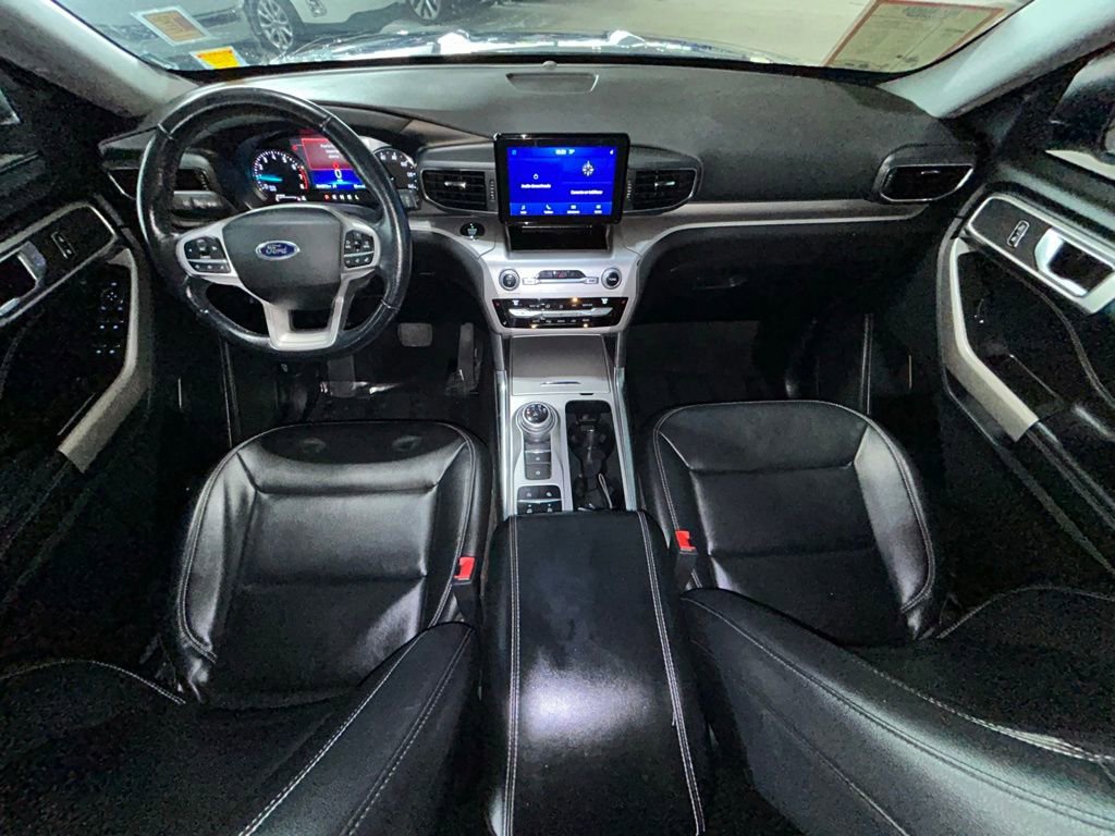 Used 2021 Ford Explorer XLT w/ Equipment Group 202A image 42