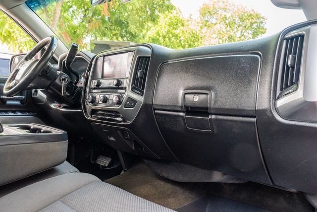 Used 2018 Chevrolet Silverado 1500 LT w/ All Star Edition AWD/4WD image 44