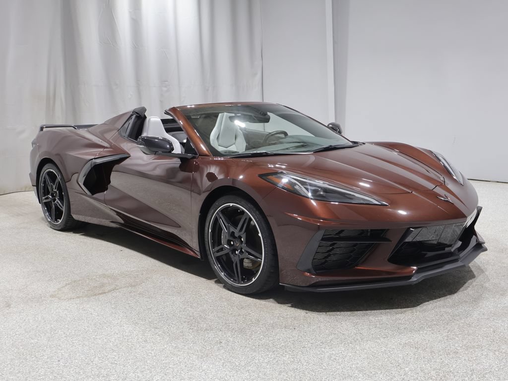 Used 2023 Chevrolet Corvette Stingray Convertible w/ Z51 Performance Package RWD image 13