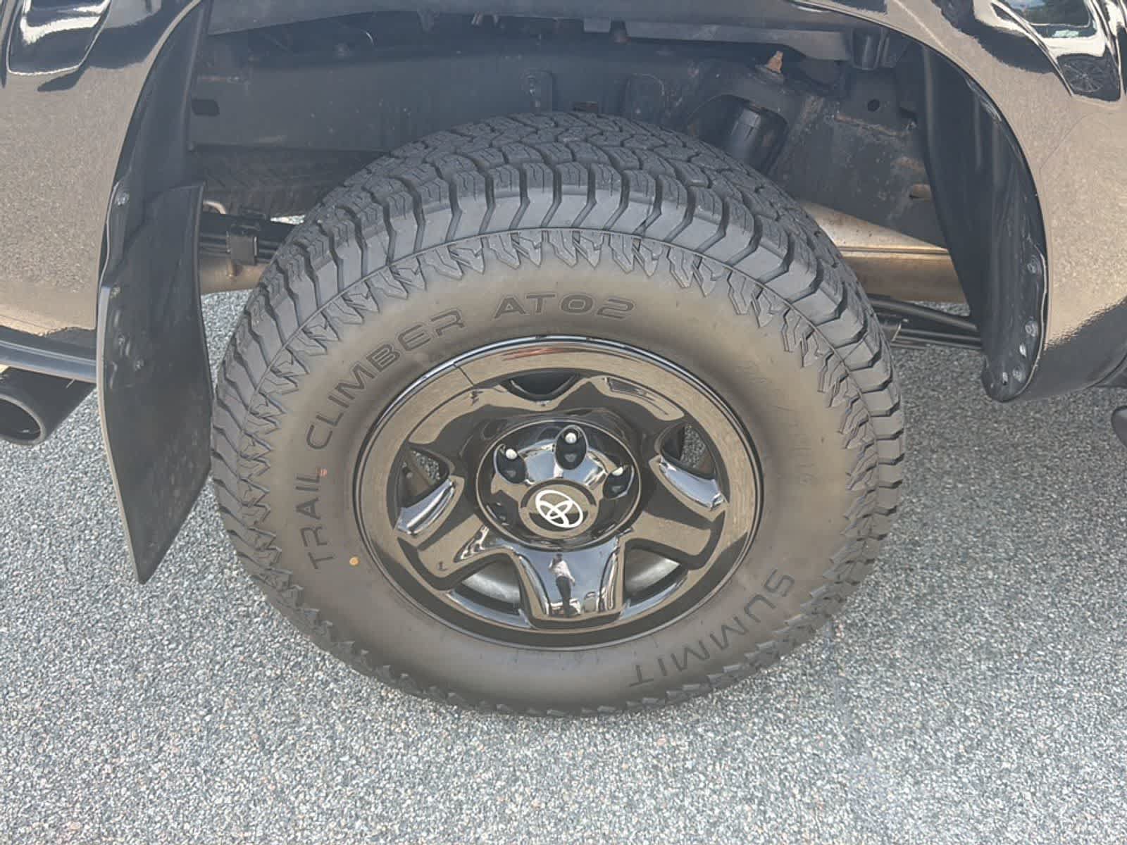 Used 2023 Toyota Tacoma SR AWD/4WD image 22