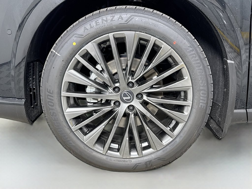Certified 2026 Lexus RX 450h AWD w/ Convenience Package image 23