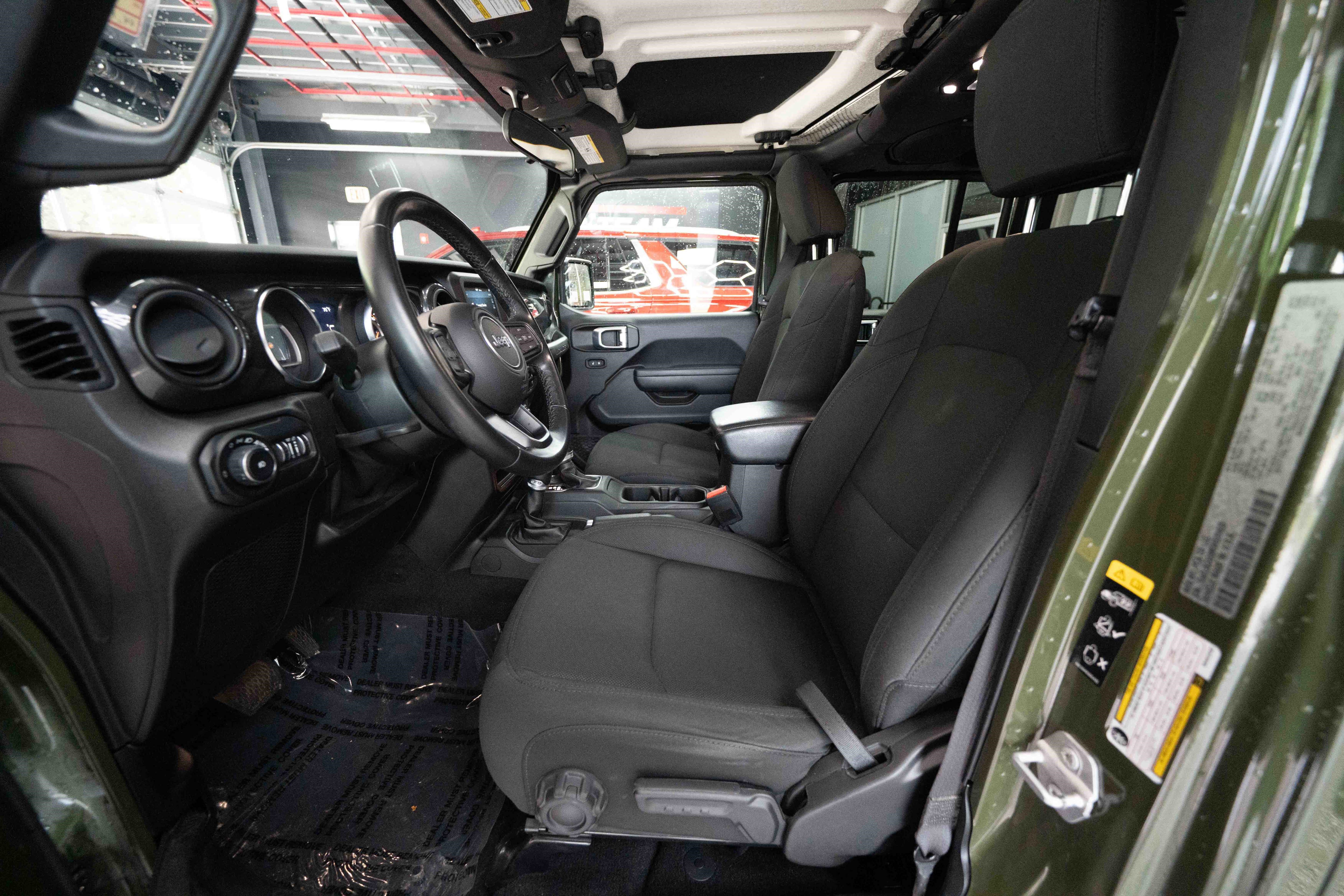 Used 2021 Jeep Wrangler Unlimited Sport w/ Technology Group AWD/4WD image 9