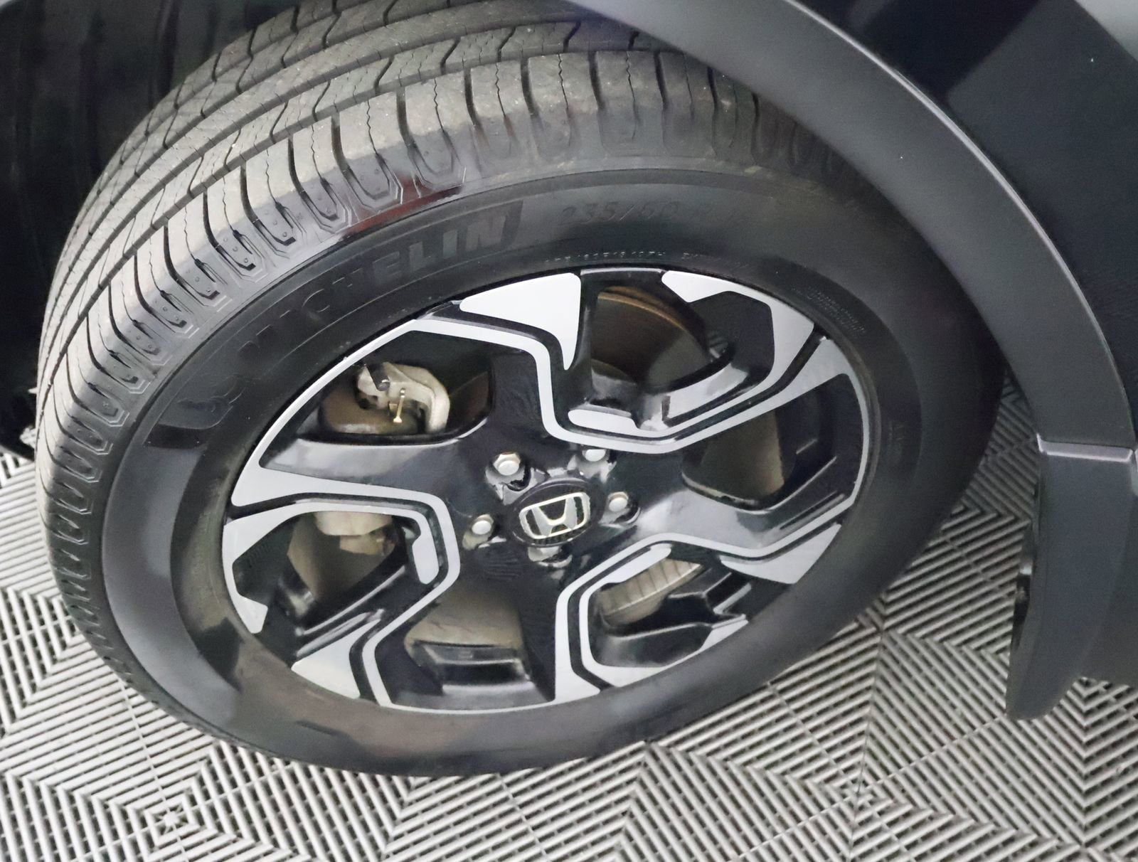 Used 2018 Honda CR-V Touring image 56