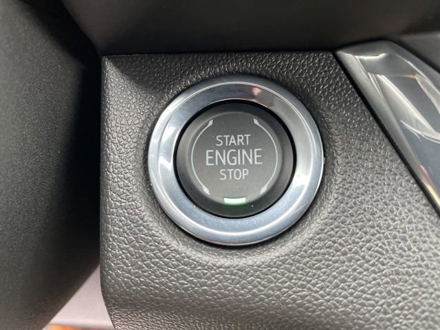 Used 2025 Buick Envista Preferred w/ Convenience I Package image 17