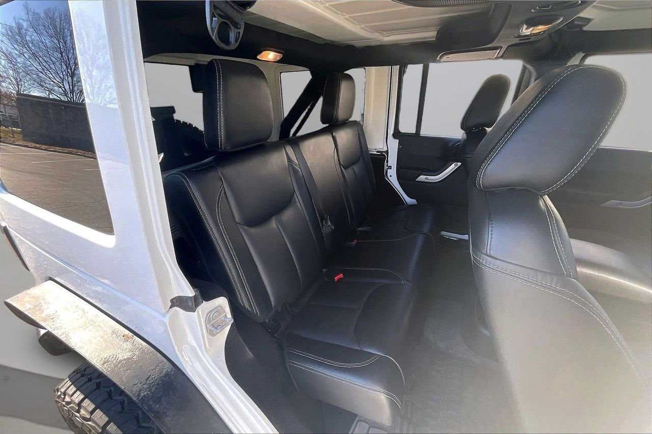 Certified 2017 Jeep Wrangler Unlimited Rubicon image 22