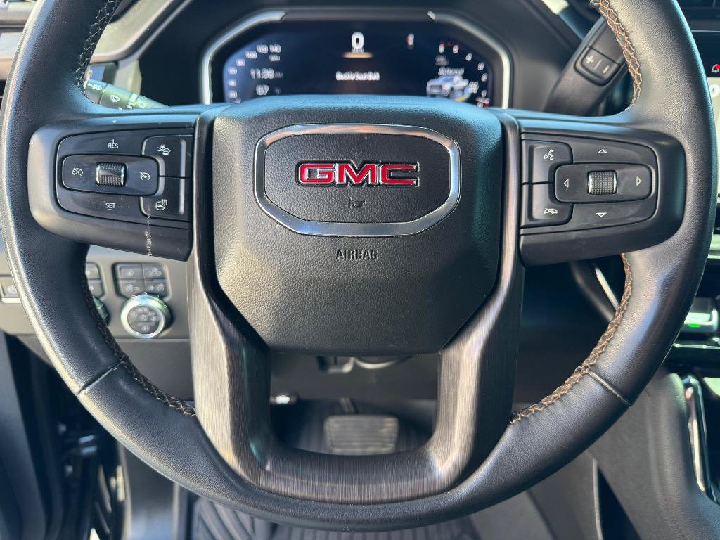 Used 2024 GMC Sierra 2500 AT4 w/ AT4 Premium Plus Package AWD/4WD image 15