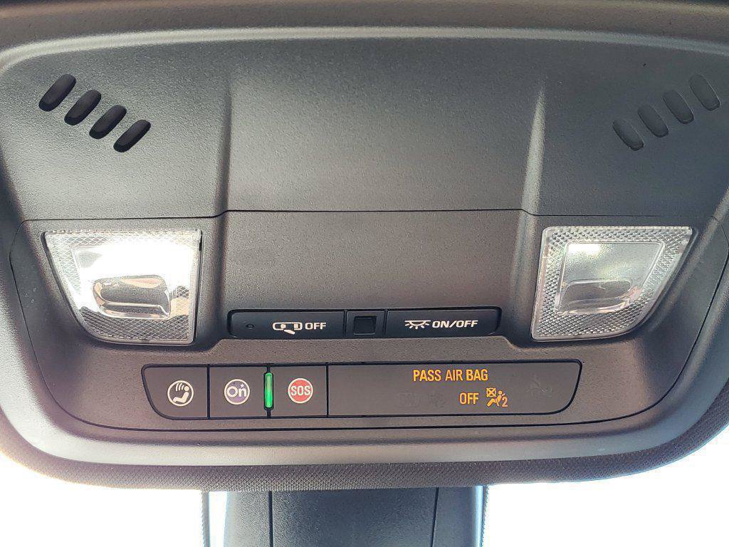 Used 2023 Chevrolet Traverse LS AWD/4WD image 19