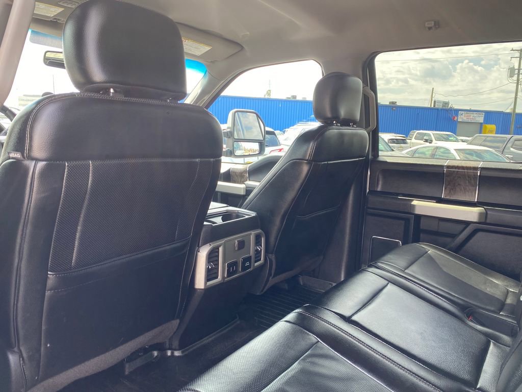 Used 2018 Ford F250 Lariat w/ Lariat Value Package AWD/4WD image 17