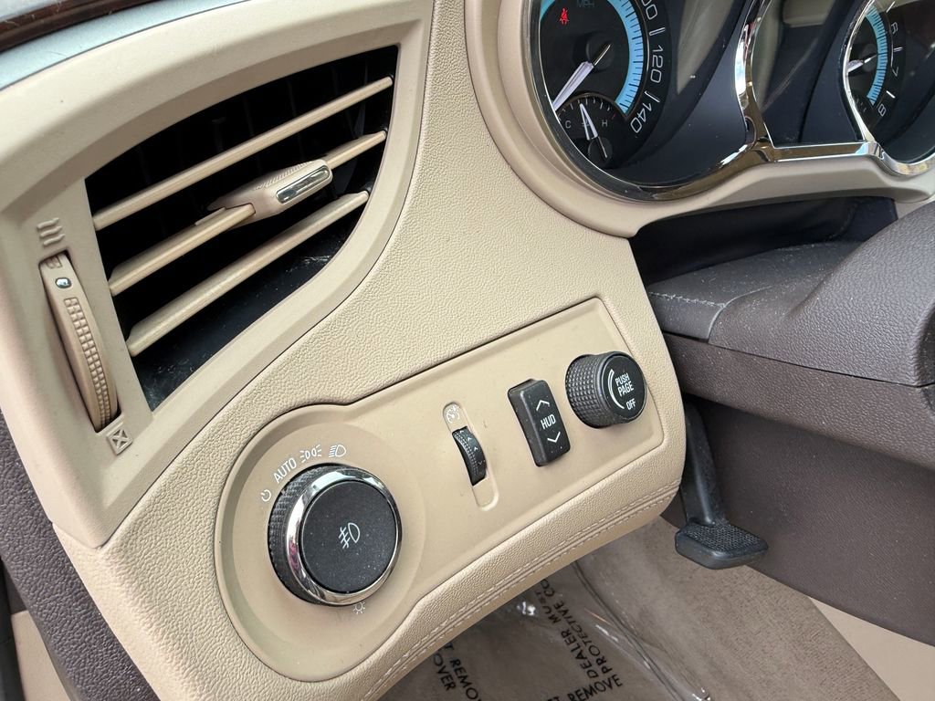 Used 2010 Buick LaCrosse CXL FWD image 14