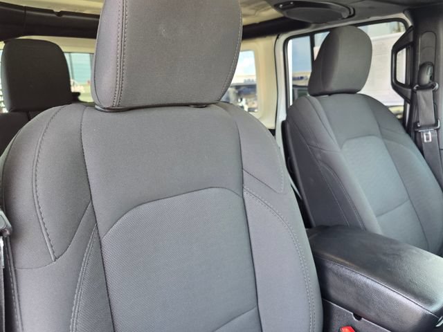 Used 2020 Jeep Wrangler Unlimited Sport S AWD/4WD image 40