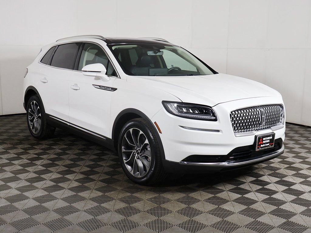 Used 2022 Lincoln Nautilus Reserve image 55