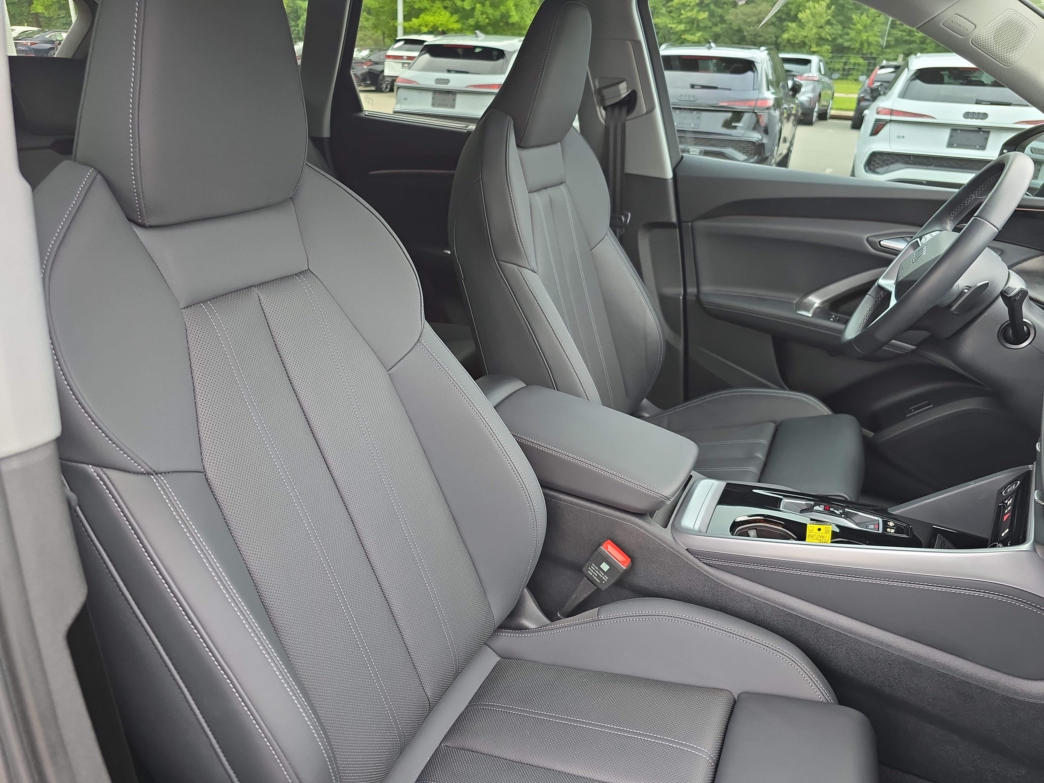 Certified 2025 Audi Q5 Premium Plus w/ Premium Plus AWD/4WD image 10