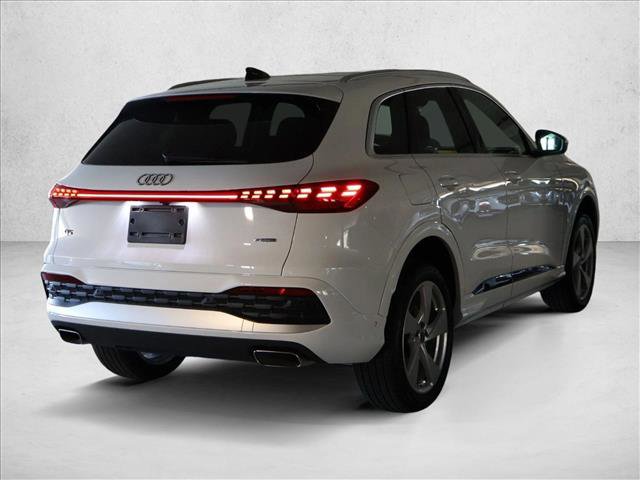 New 2025 Audi Q5 Premium Plus image 2