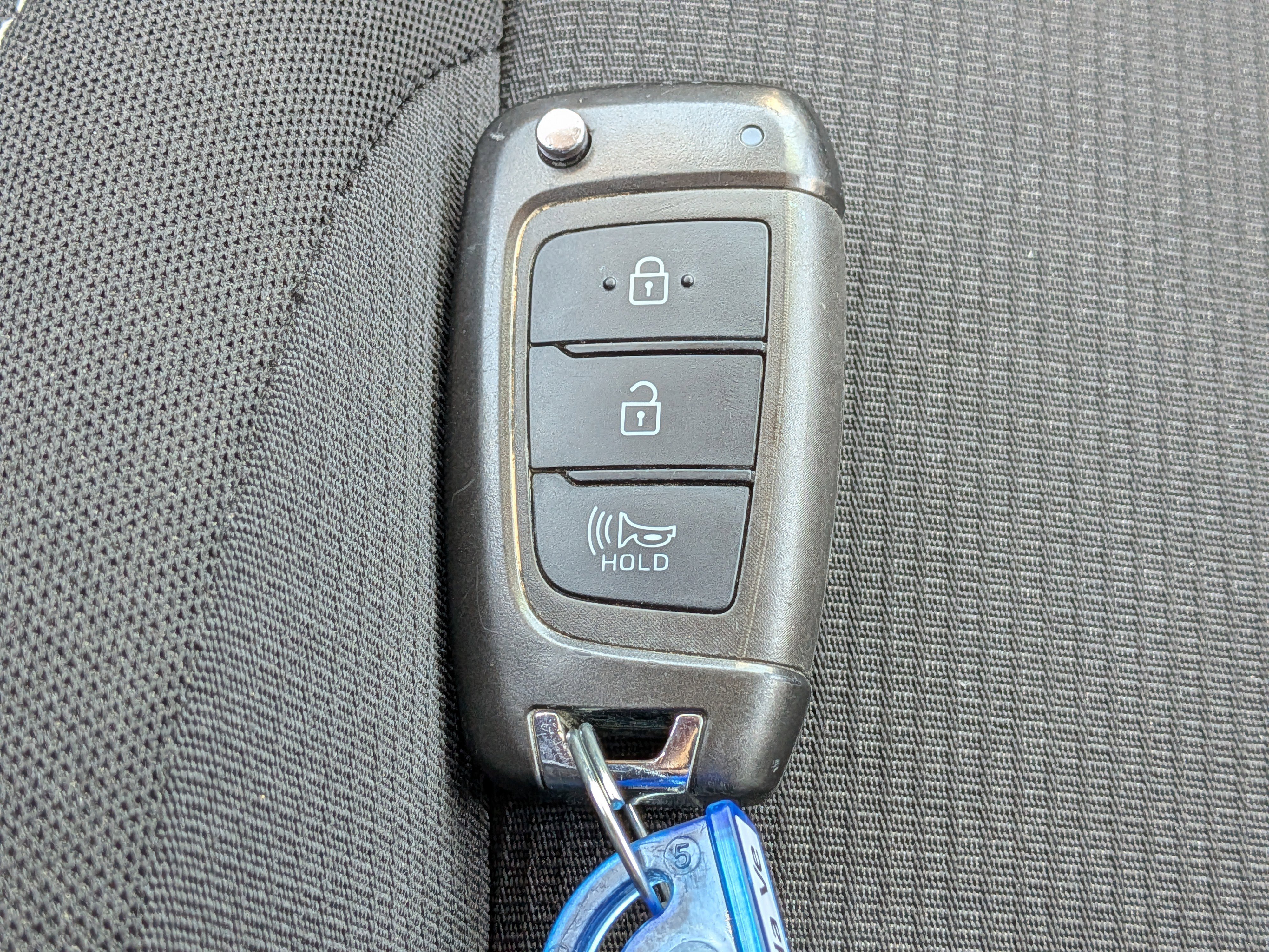 Used 2023 Hyundai Venue SEL FWD image 32
