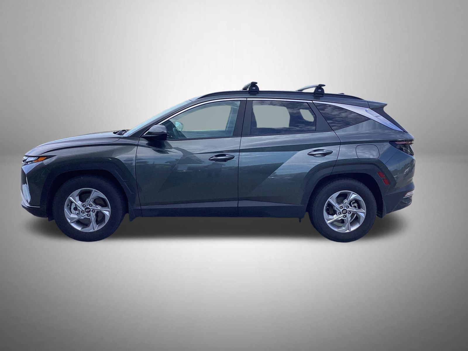 Used 2023 Hyundai Tucson SEL FWD image 2