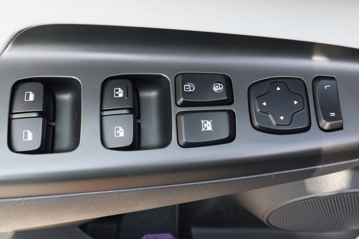 Used 2023 Hyundai Kona SEL image 14