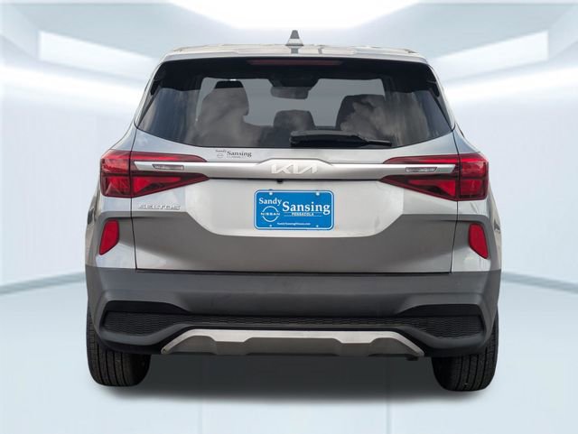 Used 2023 Kia Seltos LX image 5