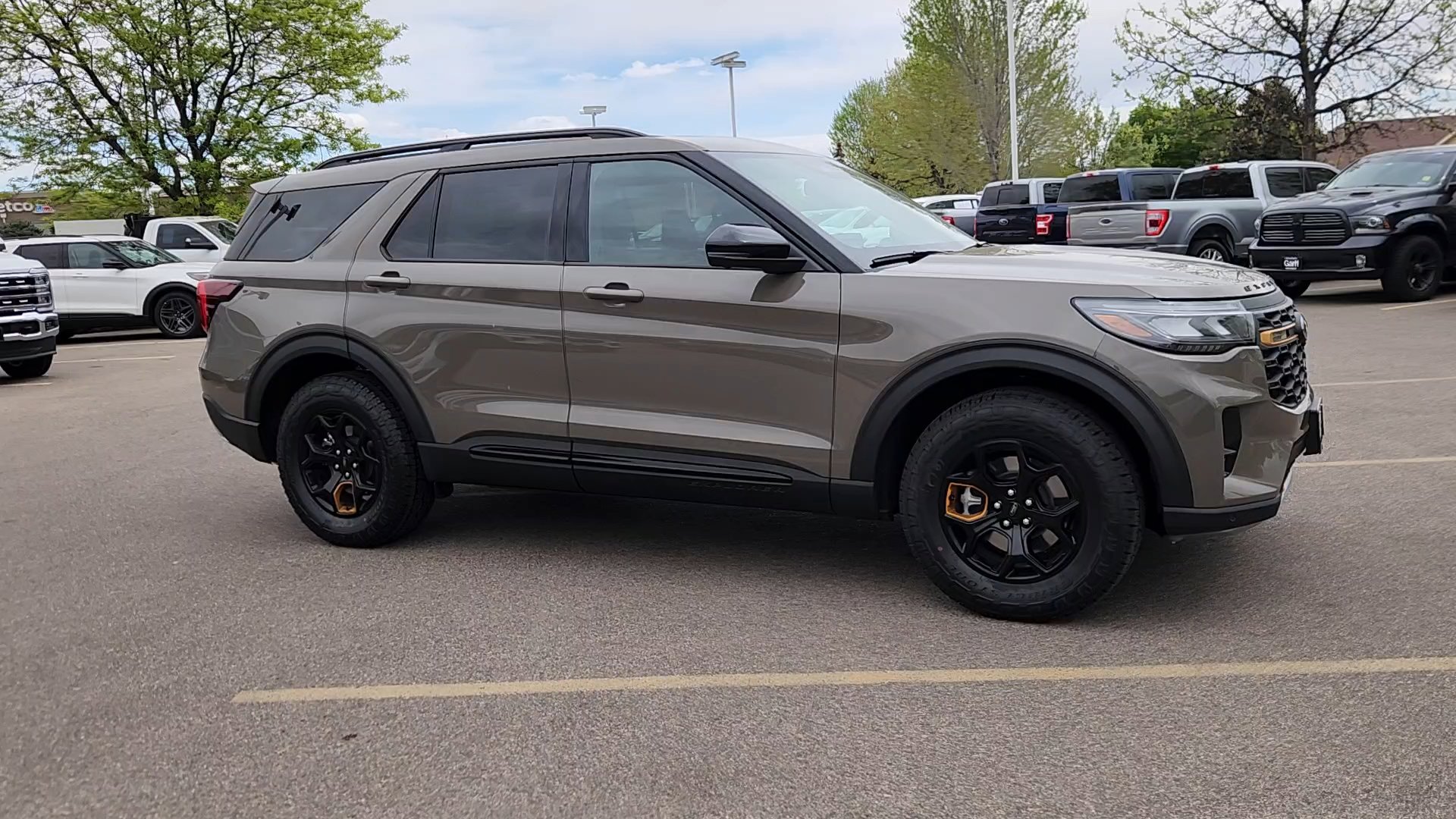 New 2026 Ford Explorer Tremor AWD/4WD image 8