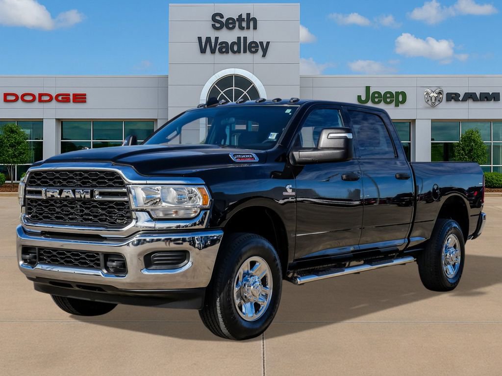 Used 2024 RAM 2500 Tradesman w/ Chrome Appearance Group image 3