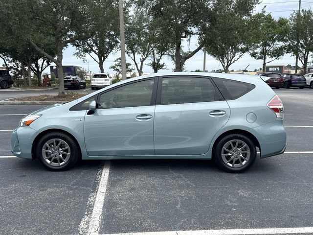Used 2017 Toyota Prius V Four FWD image 8