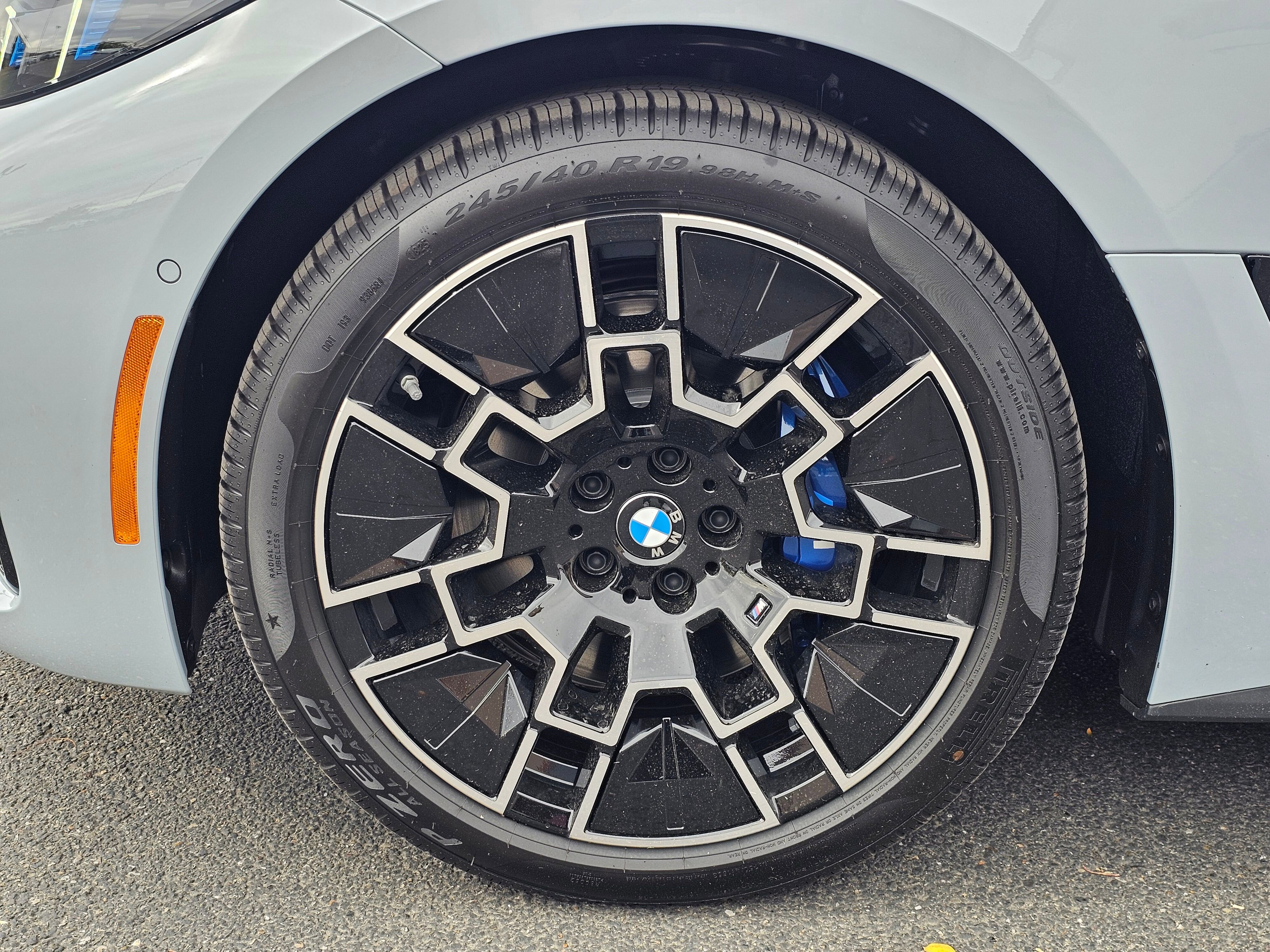 New 2026 BMW 430i xDrive w/ M Sport Package image 8