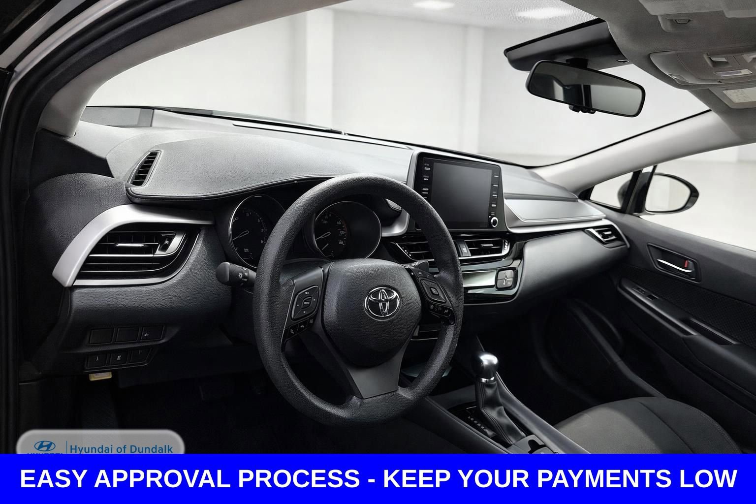 Used 2021 Toyota C-HR LE image 19