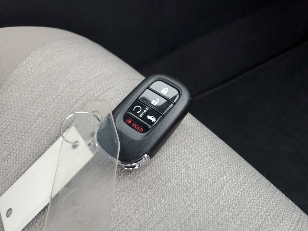 Certified 2023 Honda Accord LX image 38