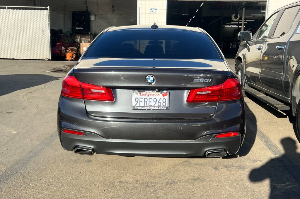 Used 2020 BMW 530i w/ M Sport Package image 7