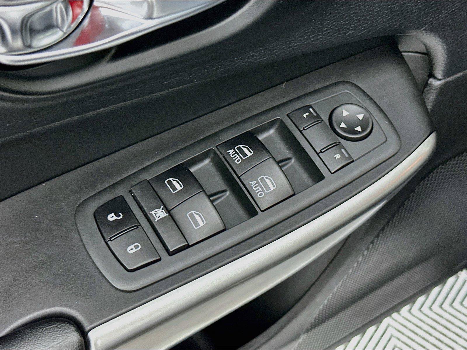 Used 2021 Jeep Cherokee Latitude Lux 80th Anniv w/ Quick Order Package 26U 80TH AWD/4WD image 21