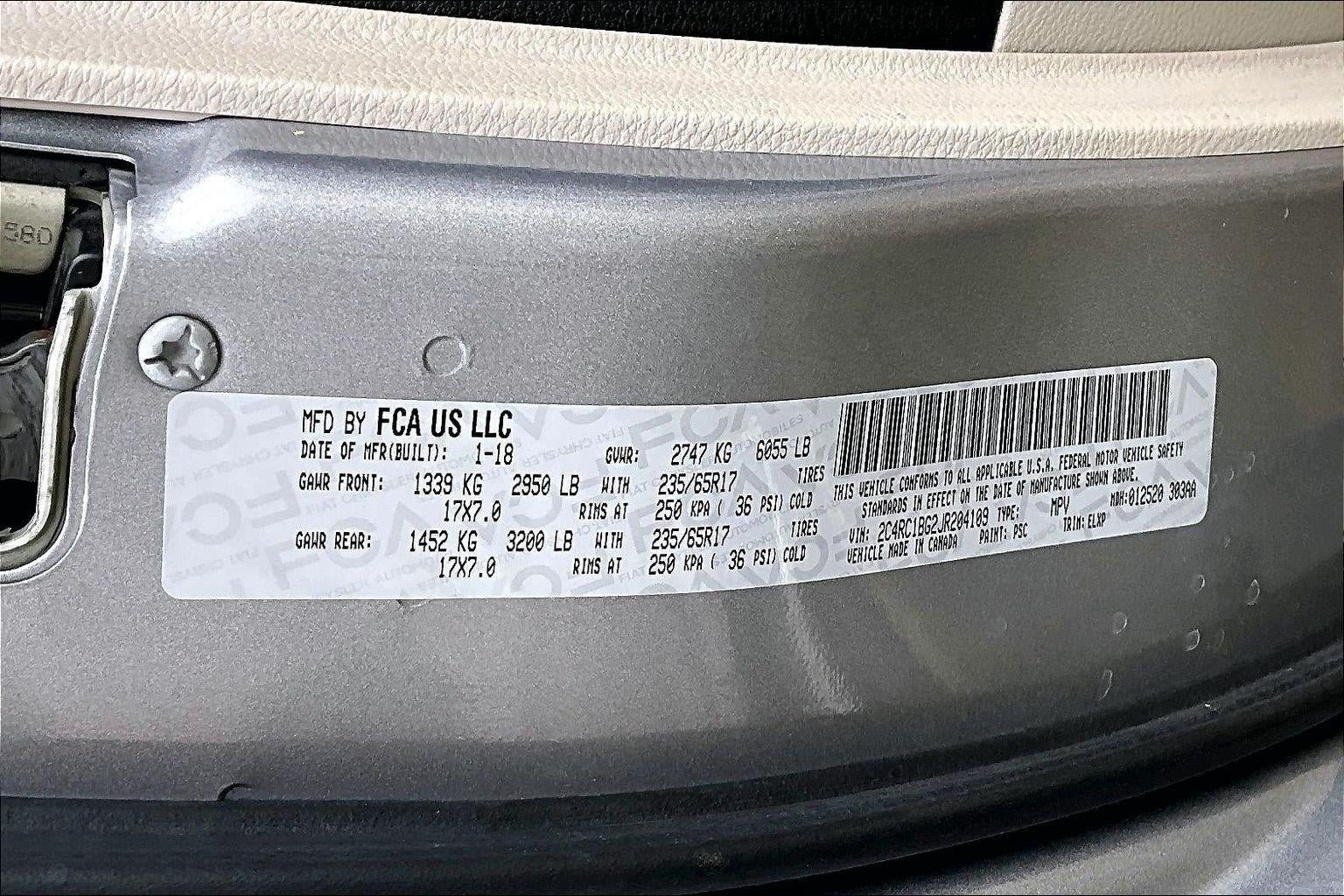 Used 2018 Chrysler Pacifica Touring-L FWD image 31