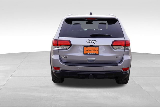 Certified 2020 Jeep Grand Cherokee Laredo w/ Quick Order Package 2BN North image 8