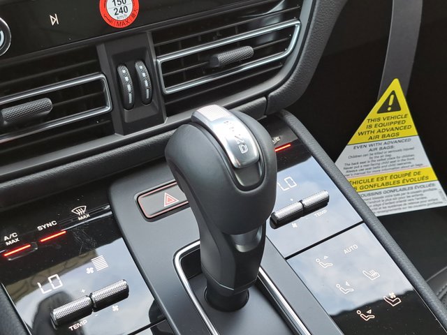 New 2026 Porsche Macan image 35