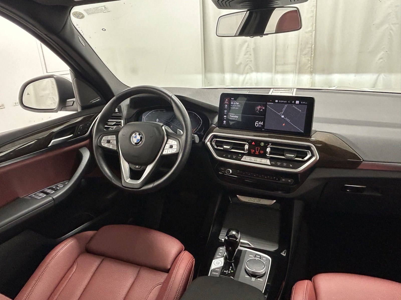 Used 2024 BMW X3 xDrive30i w/ Premium Package image 10