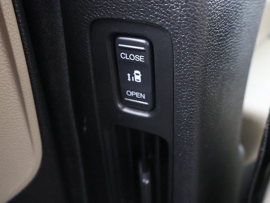 Used 2018 Honda Odyssey EX-L image 29