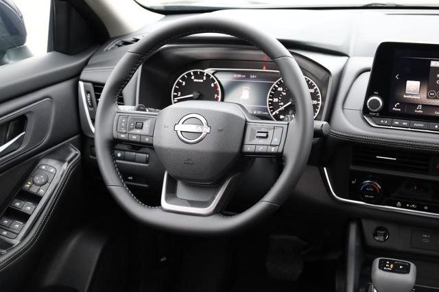 New 2026 Nissan Rogue SV w/ SV Premium Package image 24