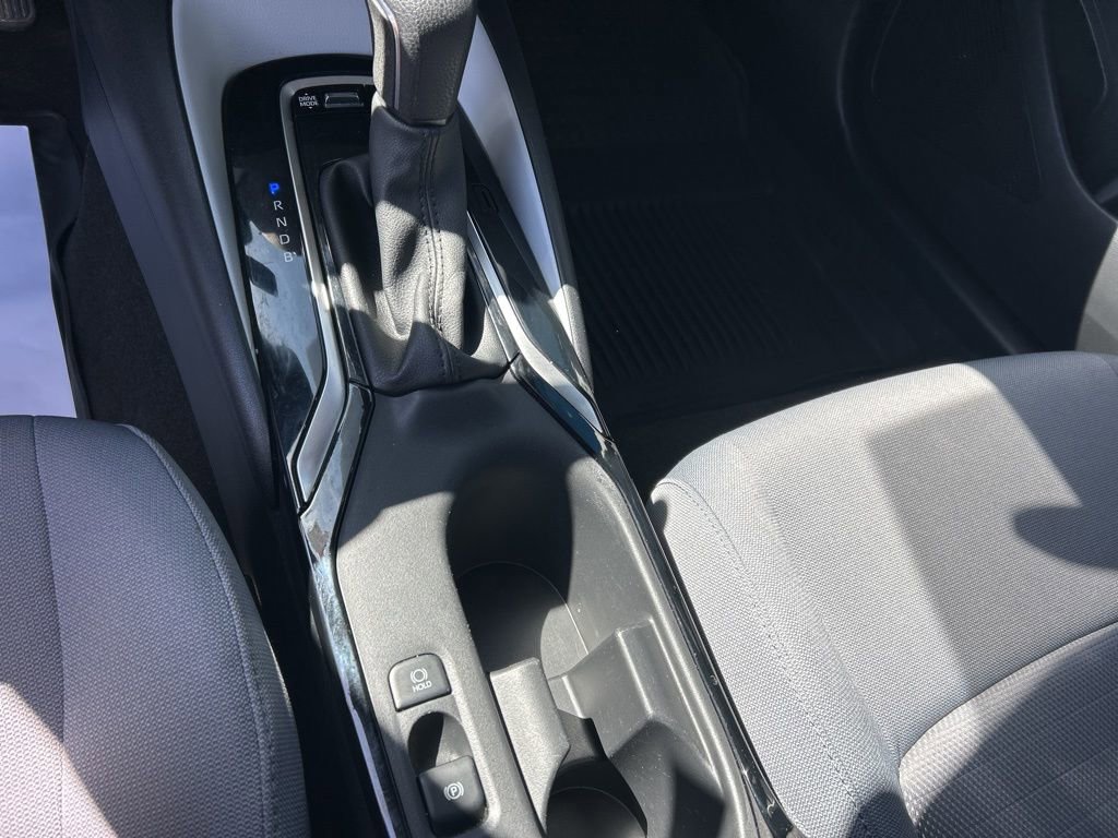 Used 2024 Toyota Corolla SE w/ SE Premium Package image 11