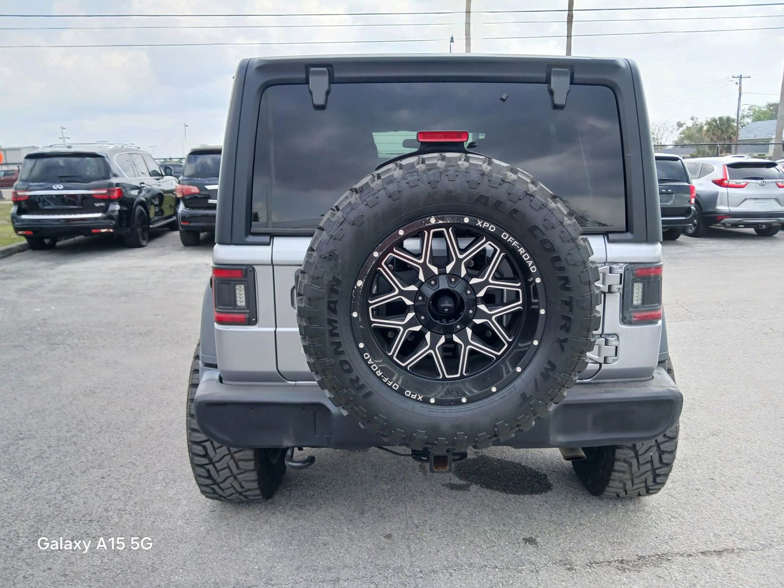 Used 2018 Jeep Wrangler Unlimited Sport S image 4