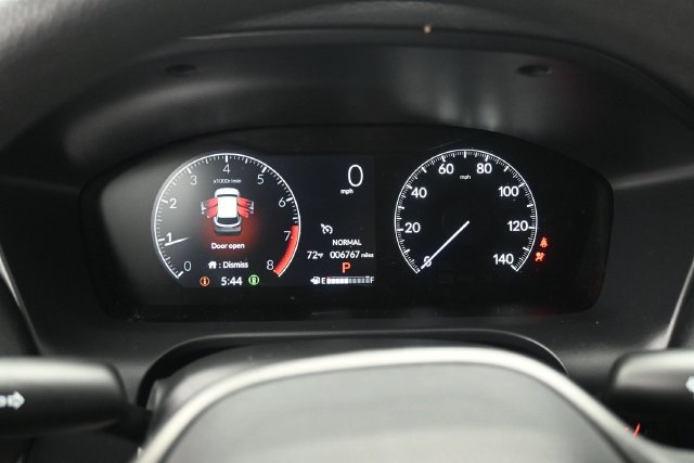 Used 2025 Honda HR-V LX image 9