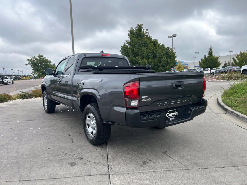 Used 2021 Toyota Tacoma SR AWD/4WD image 5