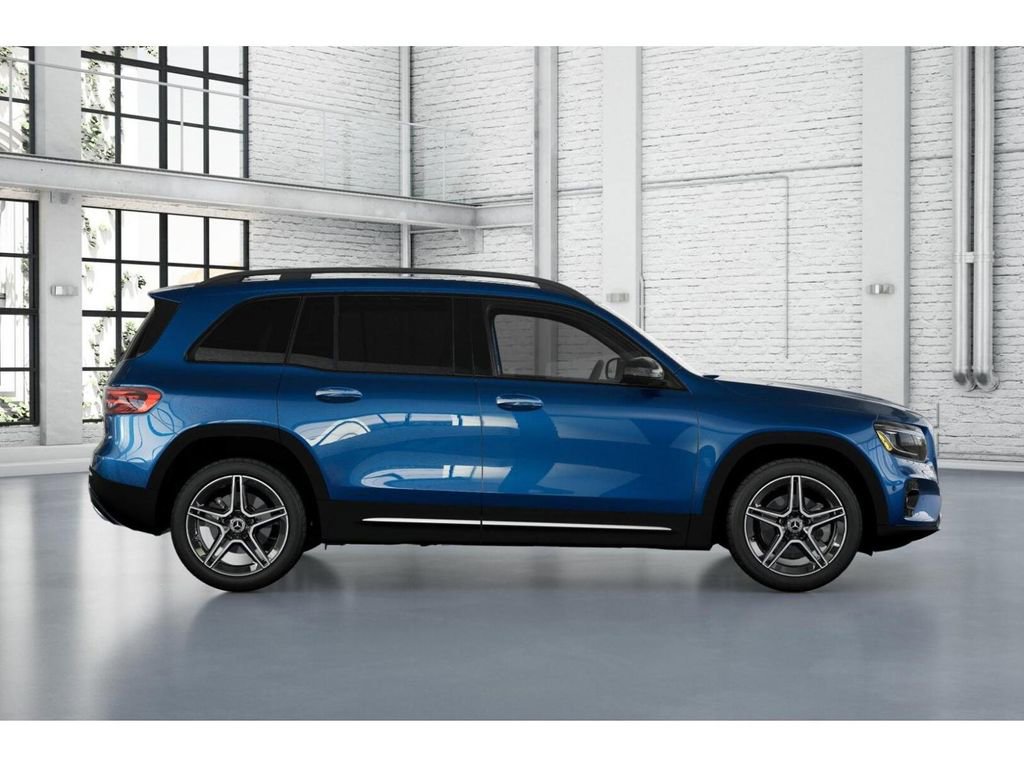 New 2026 Mercedes-Benz GLB 250 4MATIC image 2