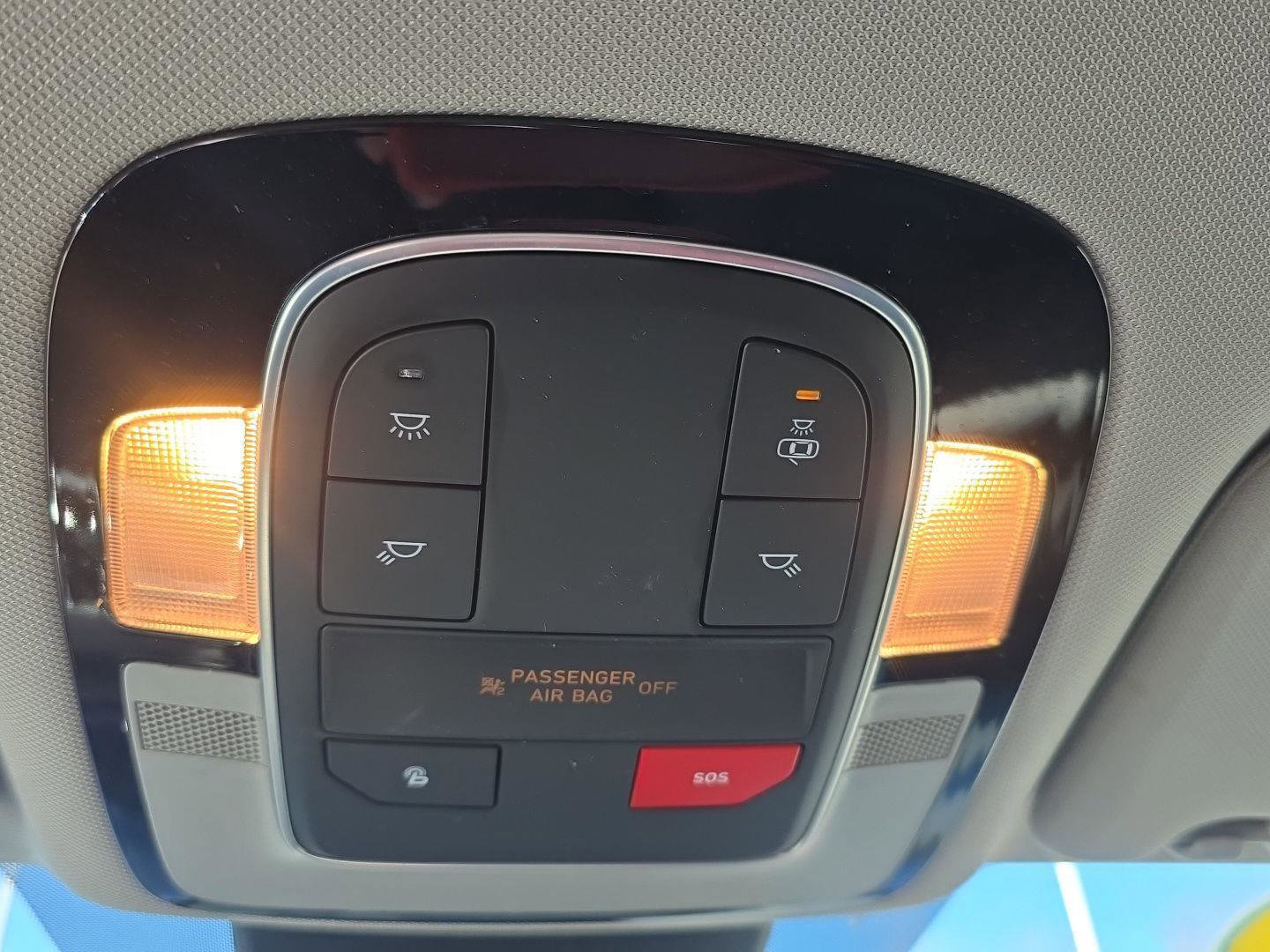 Used 2023 Hyundai Santa Fe SEL image 14